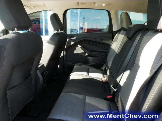 2018 Ford Escape Vehicle Photo in MAPLEWOOD, MN 55119-4794