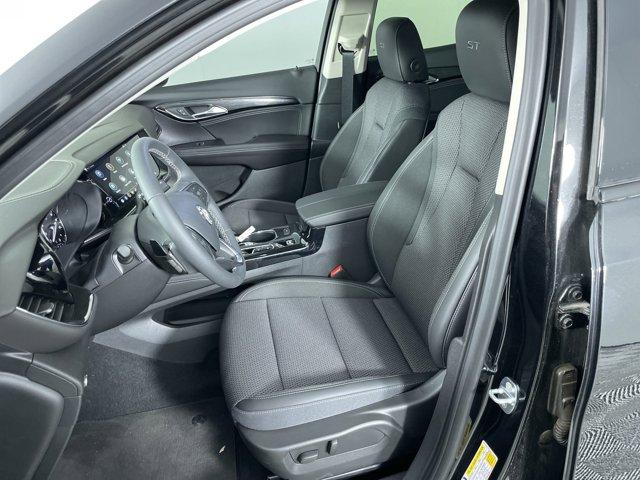 2023 Buick Envision Vehicle Photo in GILBERT, AZ 85297-0402