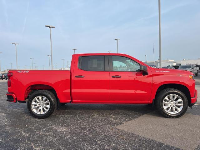 Certified 2020 Chevrolet Silverado 1500 Custom with VIN 1GCUYBEF3LZ146024 for sale in Green Bay, WI