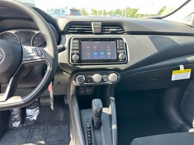 2024 Nissan Versa Vehicle Photo in Canton, MI 48188