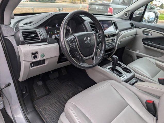 2017 Honda Pilot Vehicle Photo in Greeley, CO 80634-8763