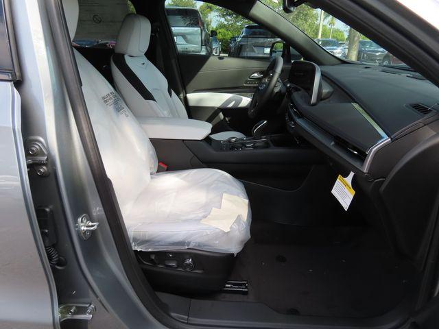 2024 Cadillac XT4 Vehicle Photo in DELRAY BEACH, FL 33483-3294