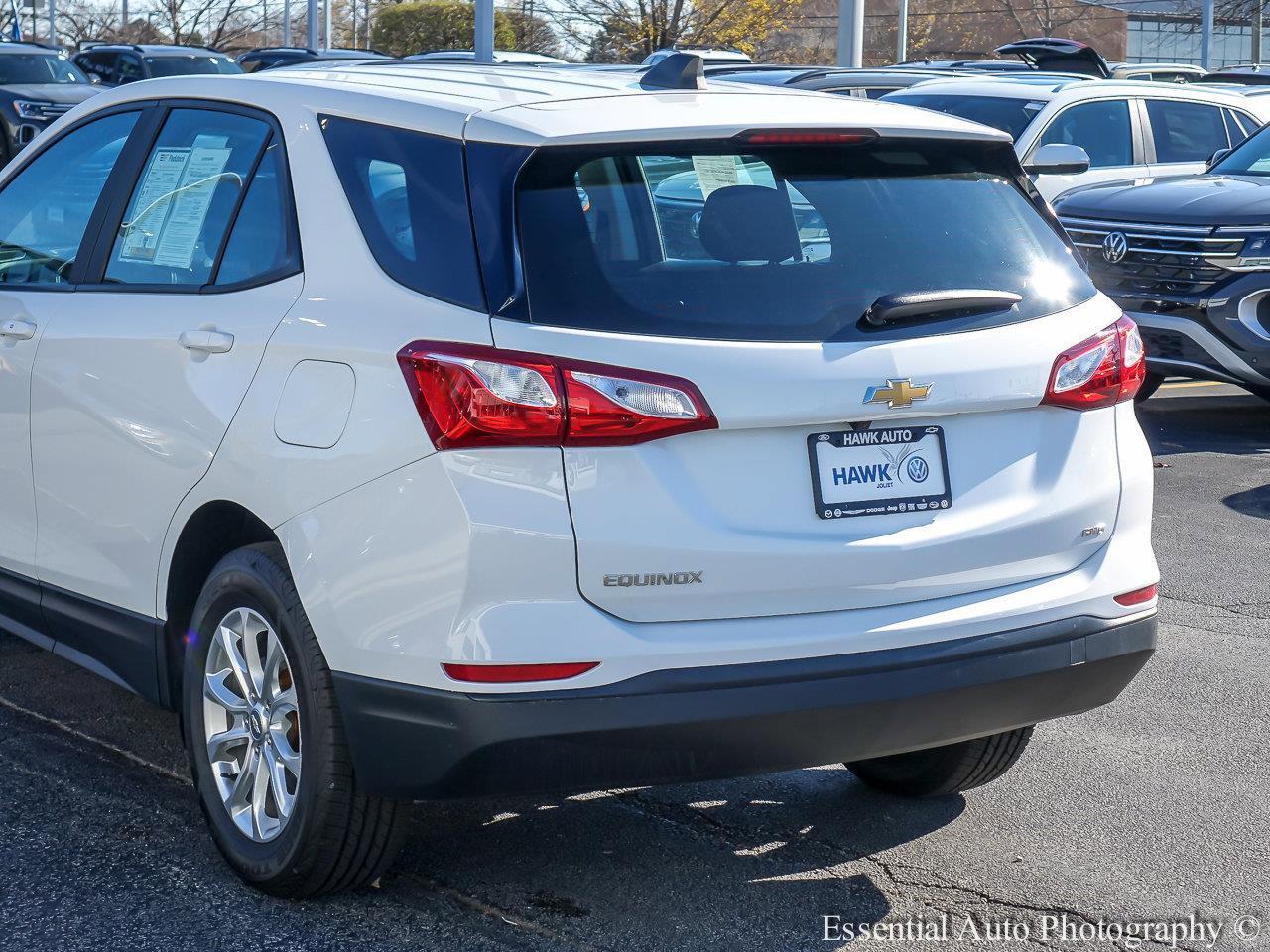 2021 Chevrolet Equinox Vehicle Photo in Saint Charles, IL 60174