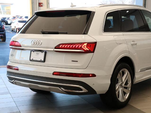 2024 Audi Q7 Vehicle Photo in LIBERTYVILLE, IL 60048-3287