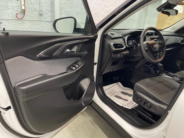 2022 Chevrolet Trailblazer Vehicle Photo in ROGERS, MN 55374-9422