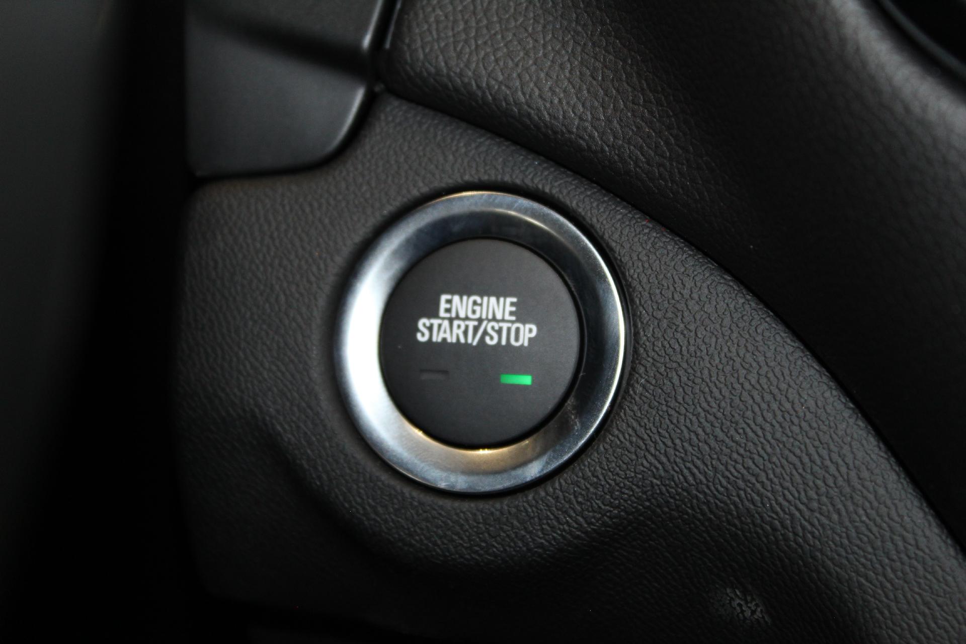 2024 Chevrolet Equinox Vehicle Photo in NORTHAMPTON, MA 01060-1120