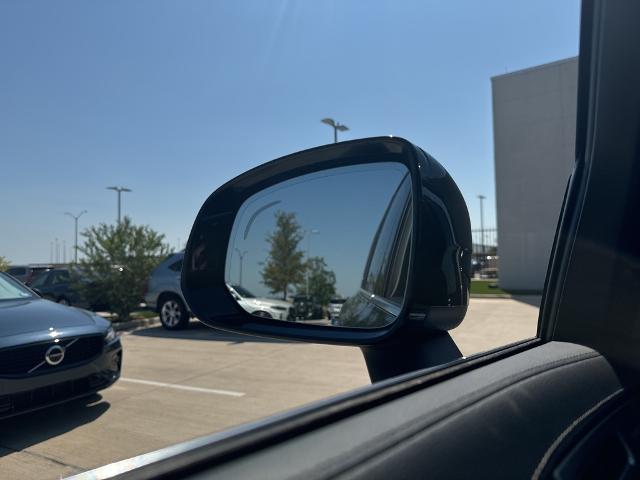 2021 Volvo XC90 Vehicle Photo in Grapevine, TX 76051