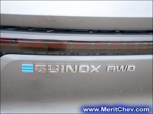 2024 Chevrolet Equinox EV Vehicle Photo in MAPLEWOOD, MN 55119-4794