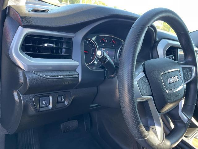 2022 GMC Acadia Vehicle Photo in GREEN BAY, WI 54302-3701