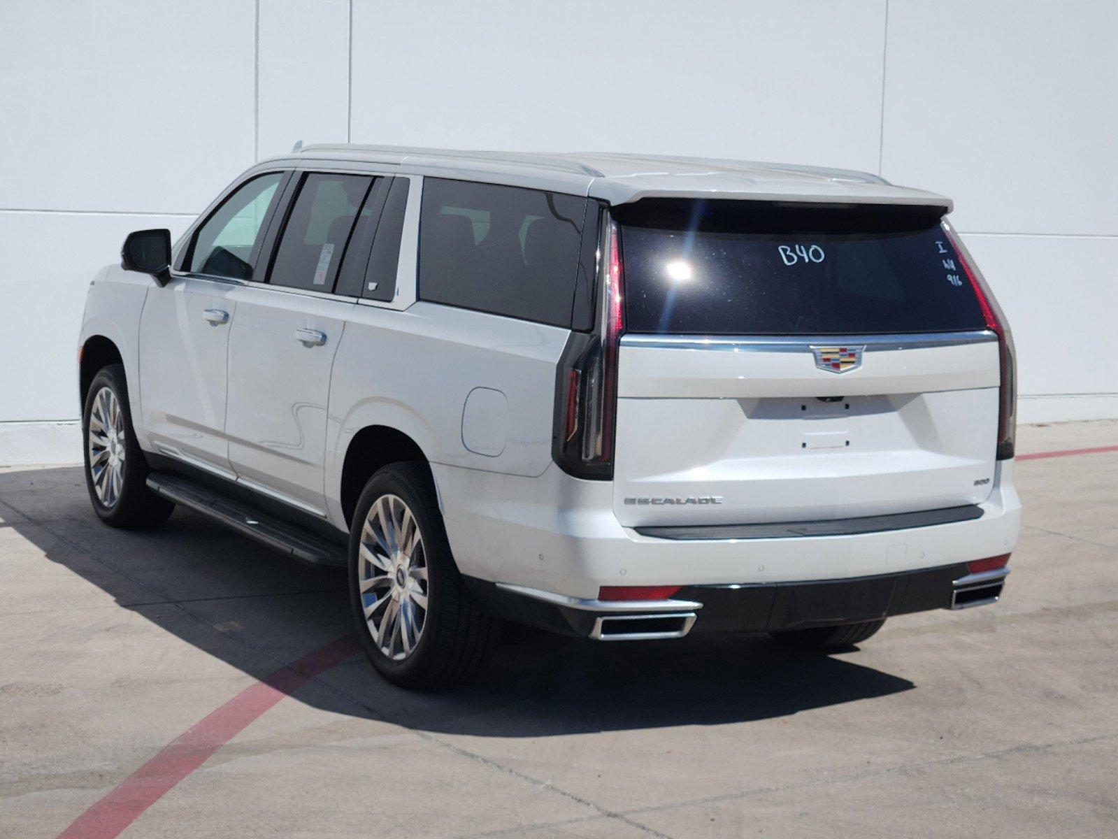 2022 Cadillac Escalade ESV Vehicle Photo in GRAPEVINE, TX 76051-8302