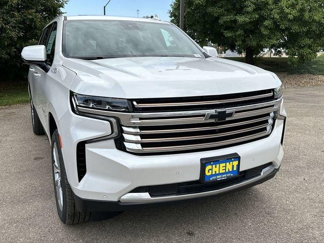 2024 Chevrolet Suburban Vehicle Photo in GREELEY, CO 80634-4125