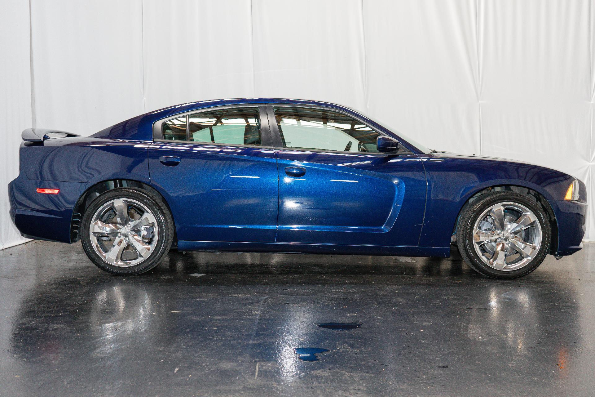 2013 Dodge Charger Vehicle Photo in SMYRNA, DE 19977-2874