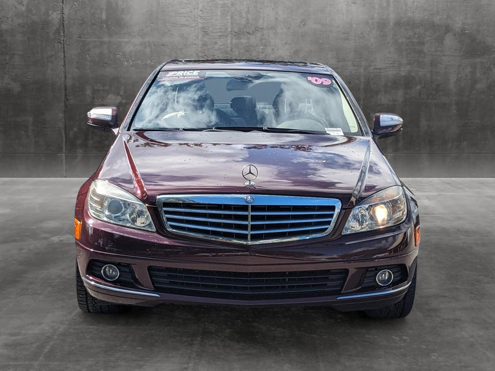 2009 Mercedes-Benz C-Class Vehicle Photo in Tampa, FL 33614