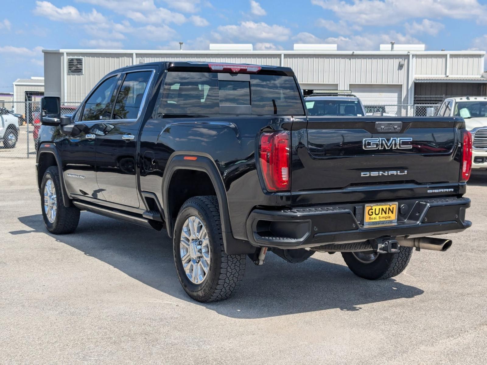 2022 GMC Sierra 2500 HD Vehicle Photo in Seguin, TX 78155