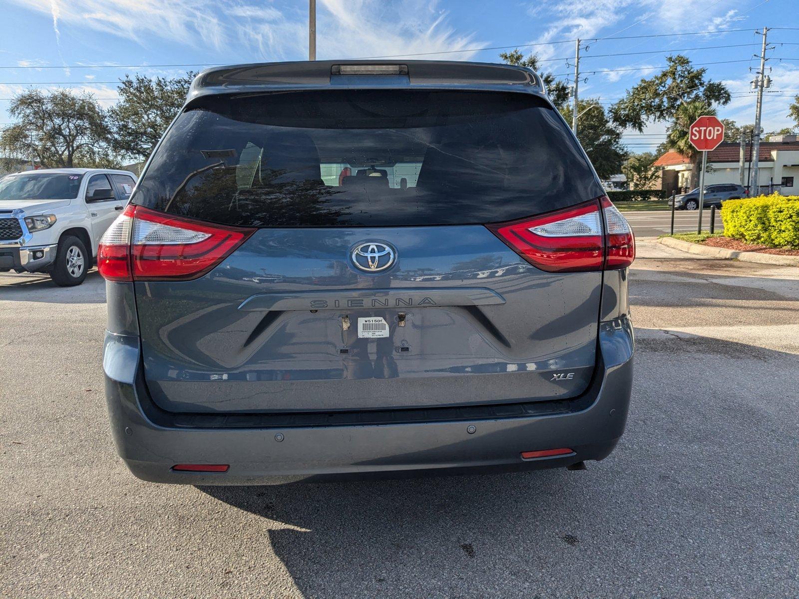 2017 Toyota Sienna Vehicle Photo in Winter Park, FL 32792