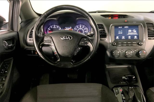 2017 Kia Forte Vehicle Photo in Lees Summit, MO 64086