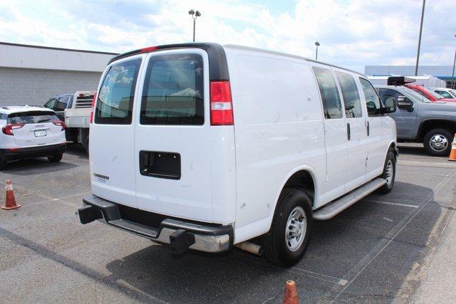 2022 Chevrolet Express Cargo 2500 Vehicle Photo in SAINT CLAIRSVILLE, OH 43950-8512