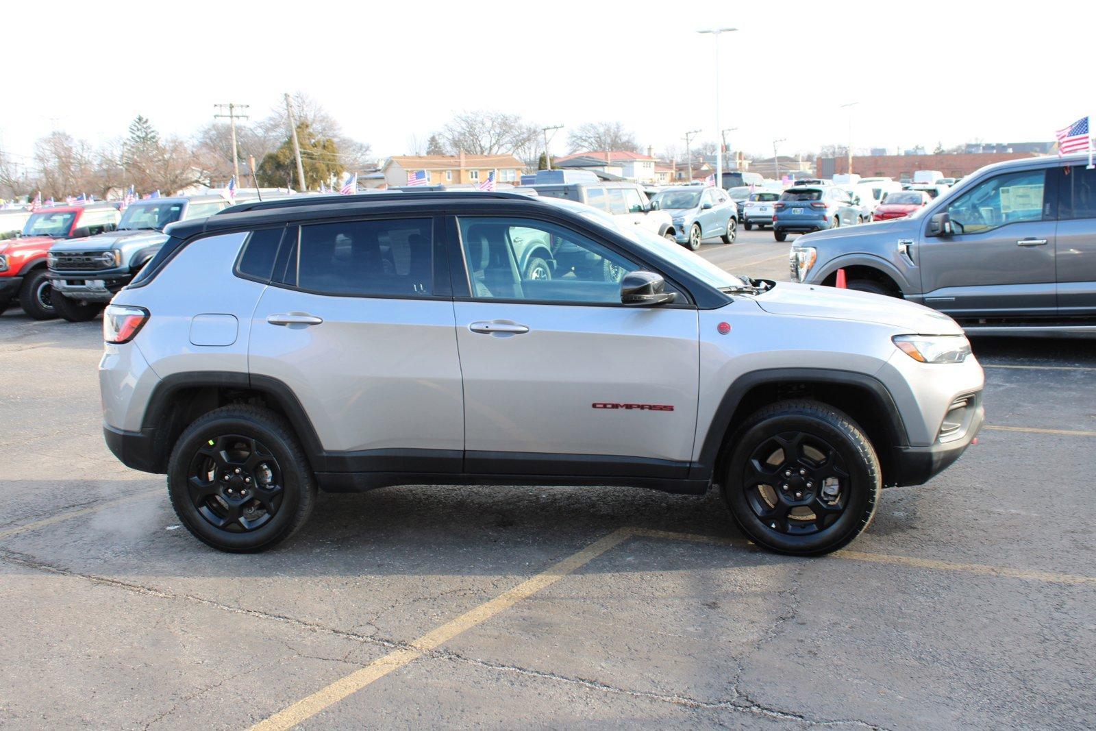 2023 Jeep Compass Vehicle Photo in Plainfield, IL 60586