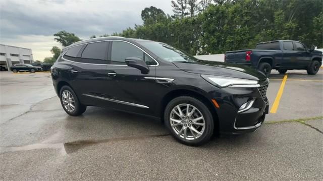 Used 2023 Buick Enclave Essence with VIN 5GAERBKW3PJ157942 for sale in Saint Louis, MO