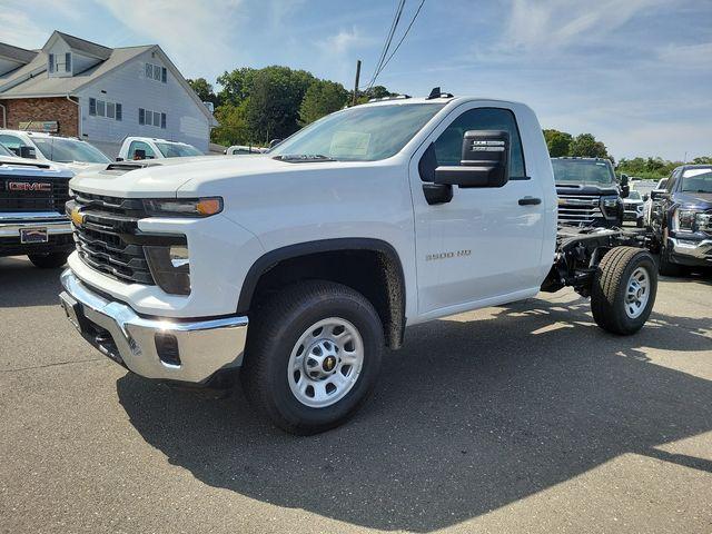 2024 Chevrolet Silverado 3500 HD Vehicle Photo in DANBURY, CT 06810-5034