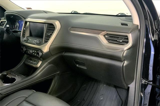 2023 GMC Acadia Vehicle Photo in KANSAS CITY, MO 64114-4545