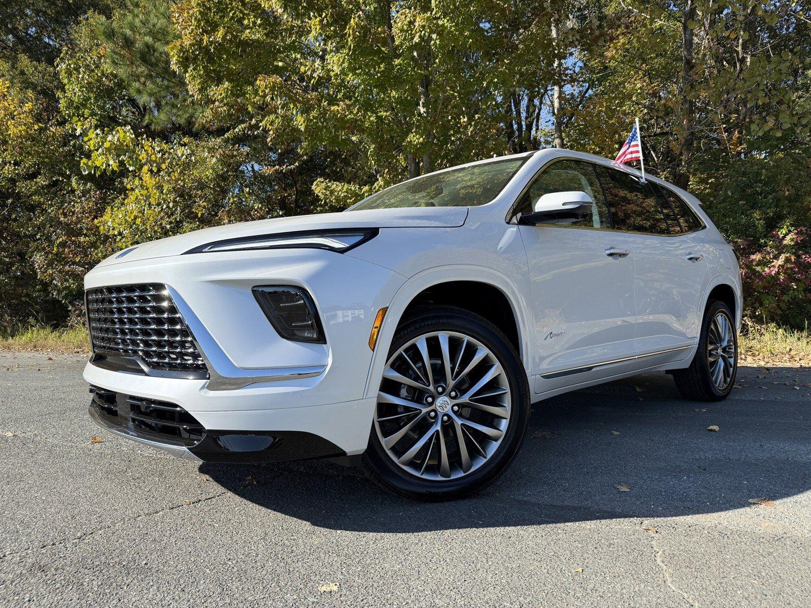 2025 Buick Enclave Vehicle Photo in MONROE, NC 28110-8431