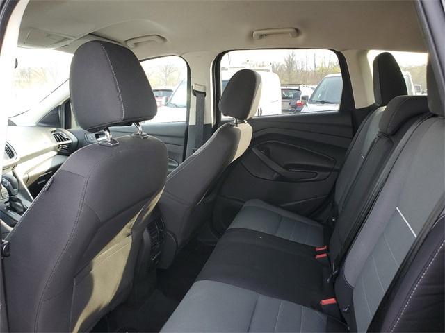 2015 Ford Escape Vehicle Photo in GRAND BLANC, MI 48439-8139