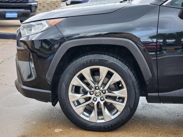 2020 Toyota RAV4 Vehicle Photo in SUGAR LAND, TX 77478-0000