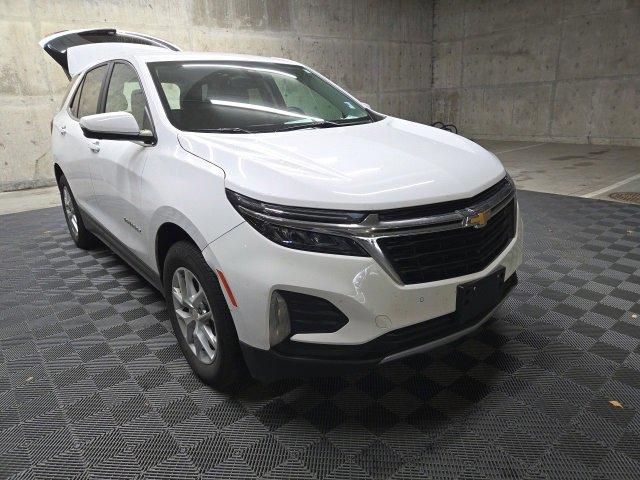 2022 Chevrolet Equinox Vehicle Photo in EVERETT, WA 98203-5662