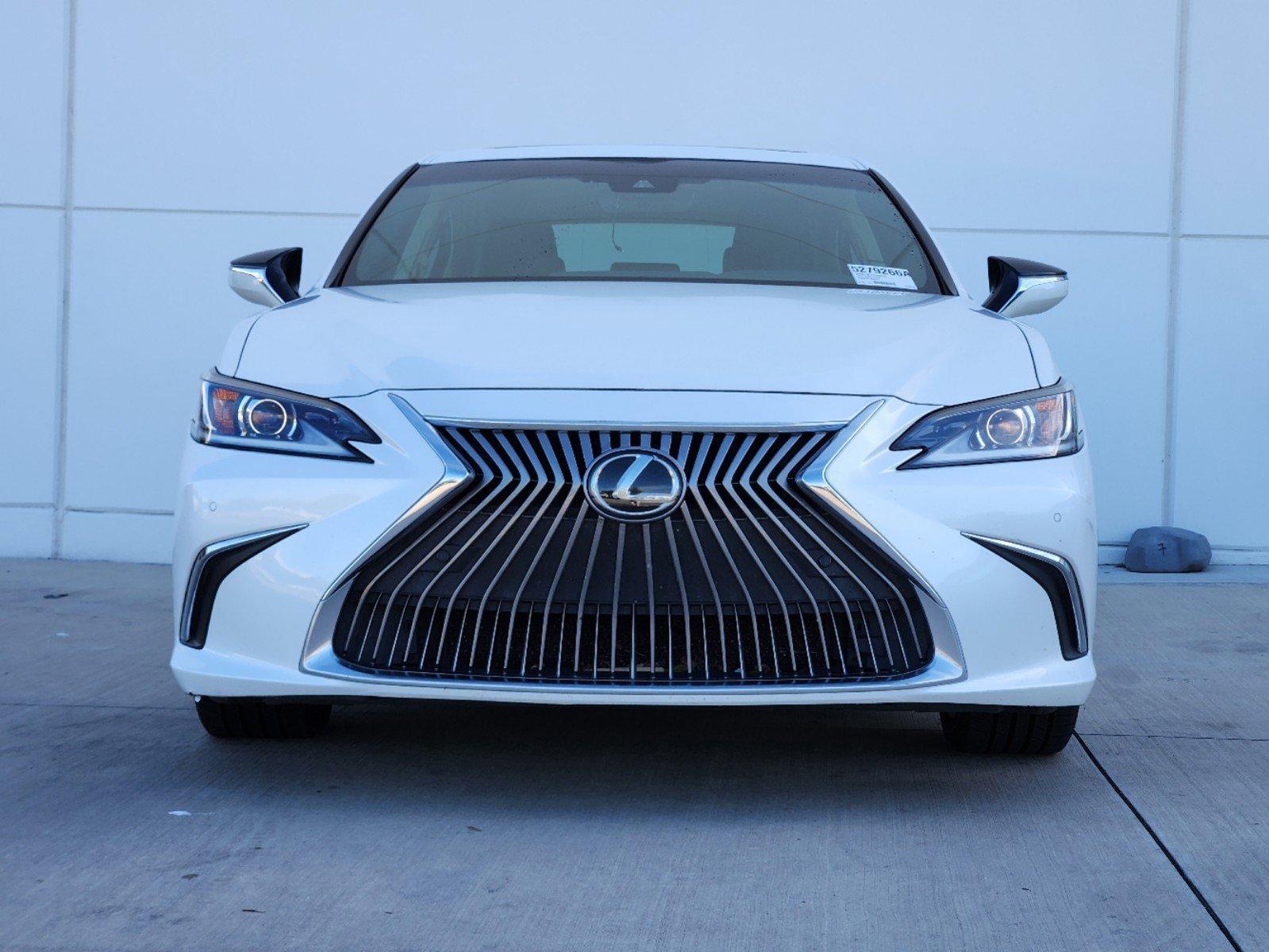 2020 Lexus ES 350 Vehicle Photo in PLANO, TX 75024