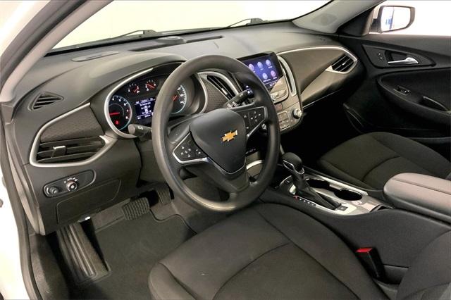 2024 Chevrolet Malibu Vehicle Photo in KANSAS CITY, MO 64114-4545