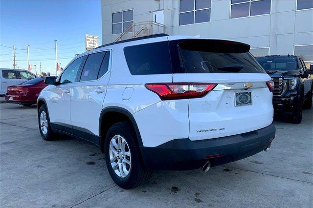 2021 Chevrolet Traverse Vehicle Photo in TOPEKA, KS 66609-0000