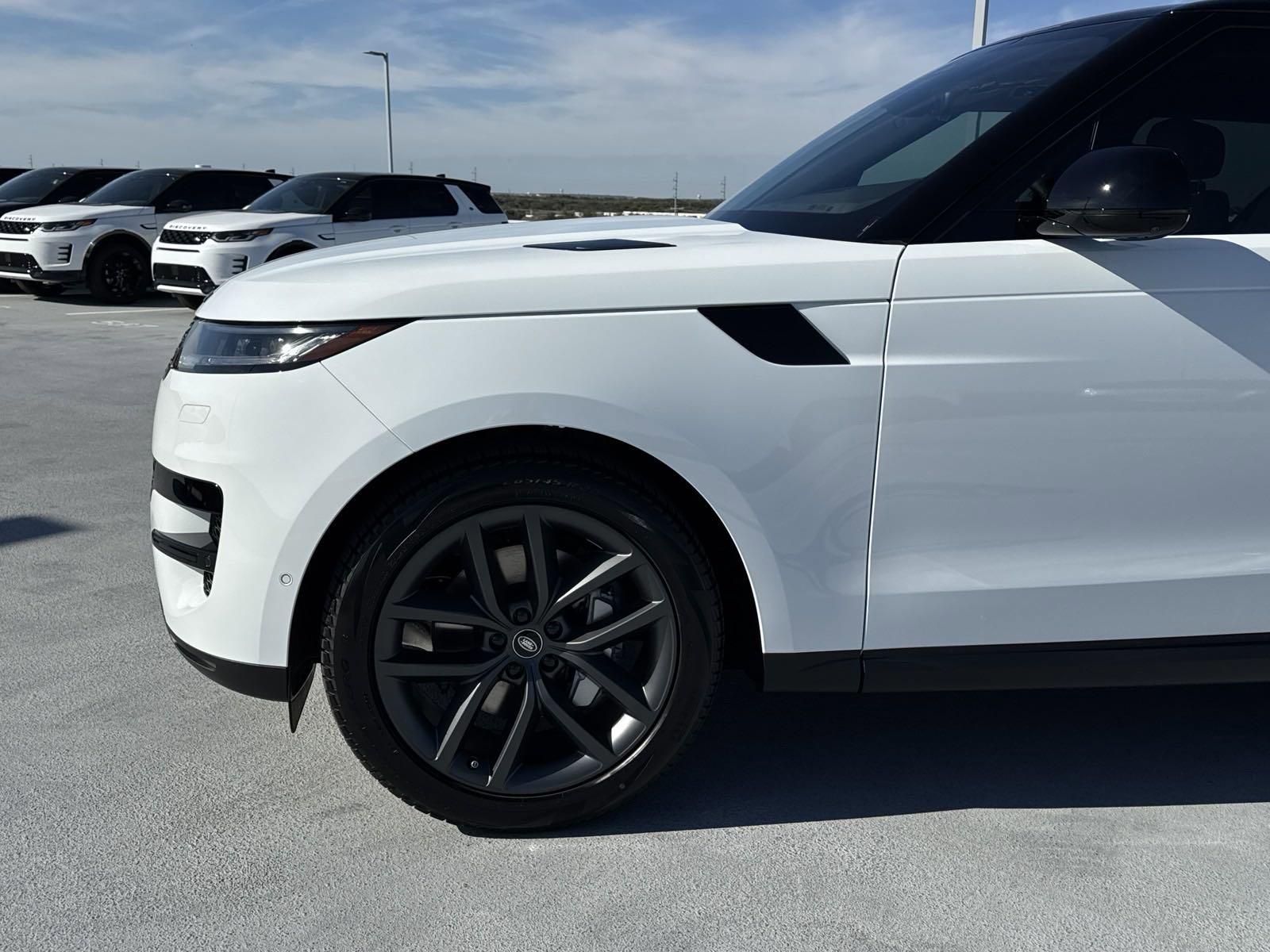 2025 Range Rover Sport Vehicle Photo in AUSTIN, TX 78717