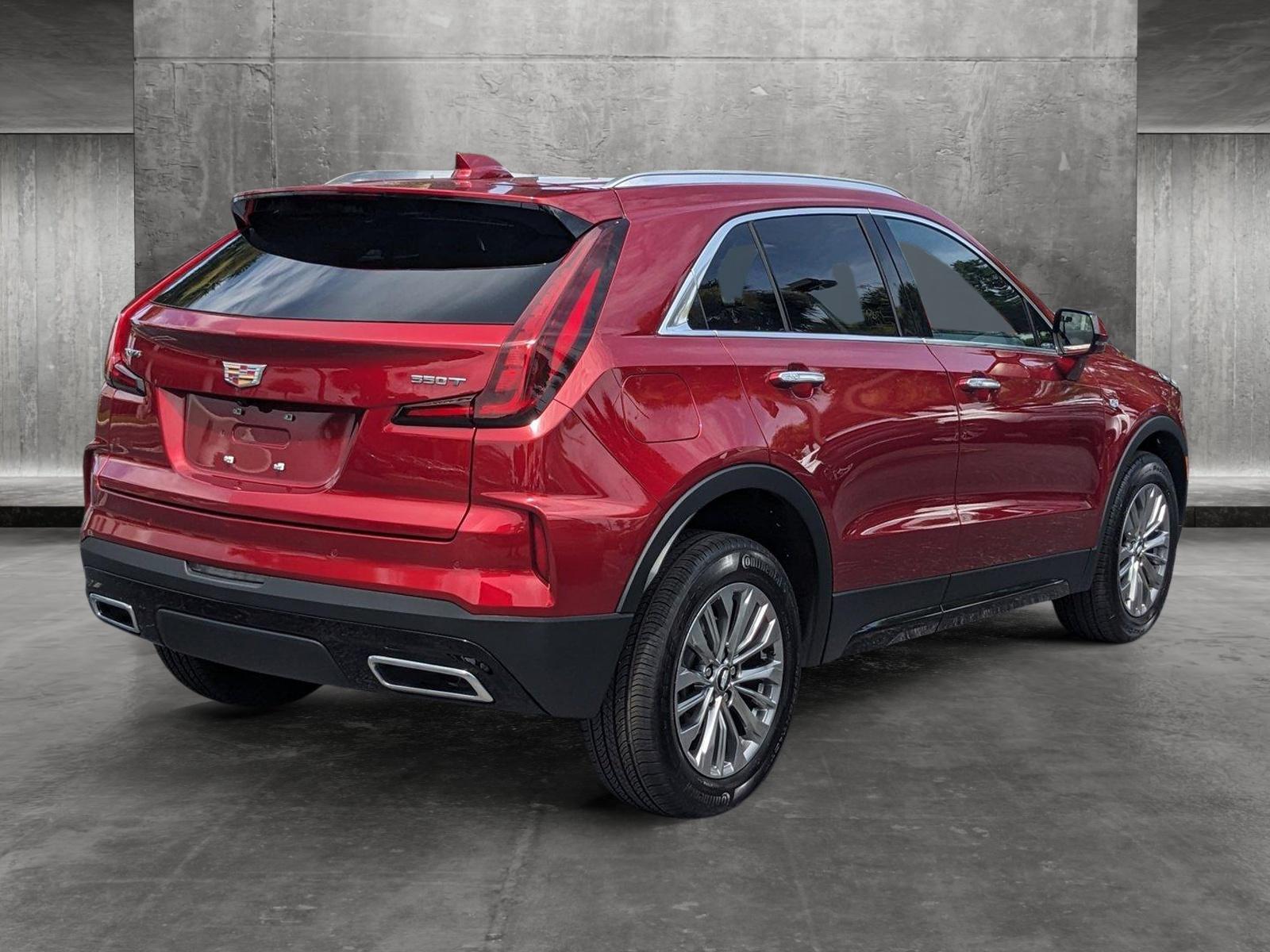 2024 Cadillac XT4 Vehicle Photo in WEST PALM BEACH, FL 33407-3296