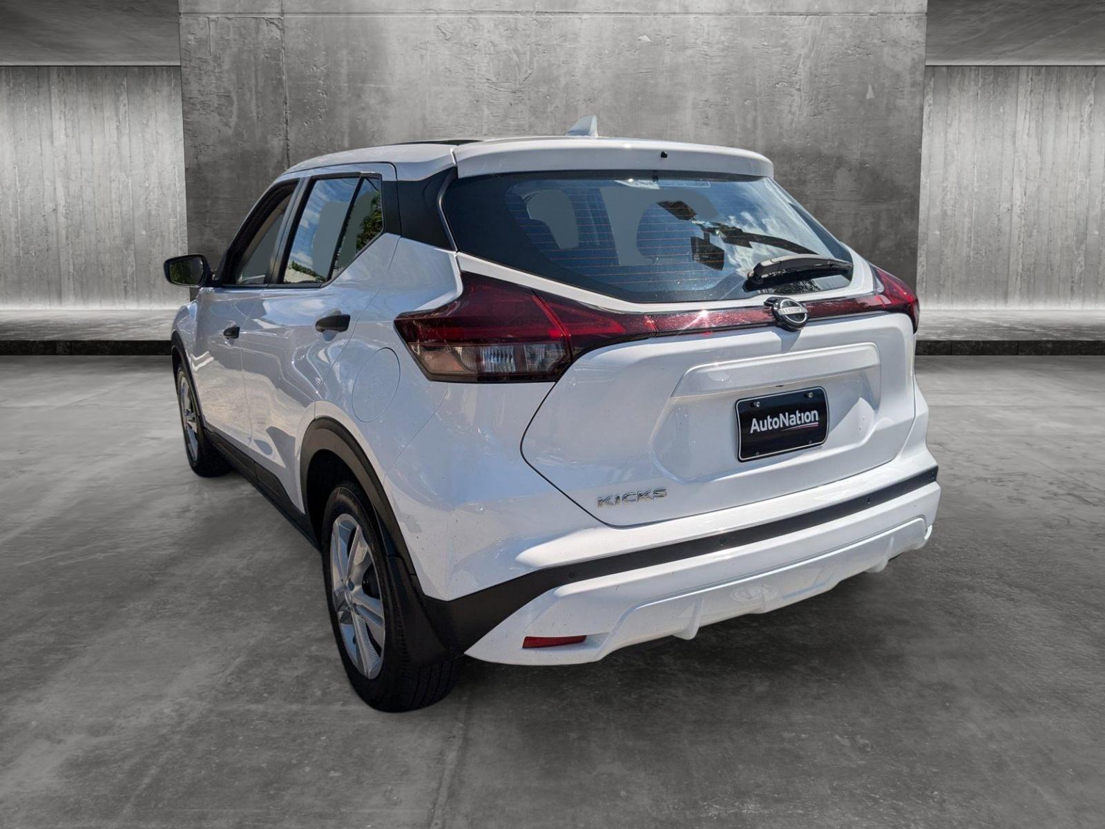 2023 Nissan Kicks Vehicle Photo in Miami, FL 33135