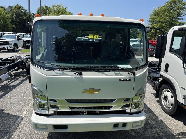 2025 Chevrolet Low Cab Forward 4500 Vehicle Photo in ALCOA, TN 37701-3235