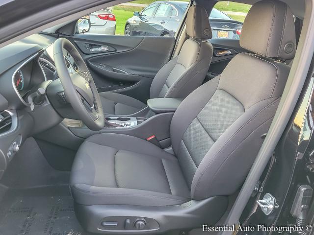 2025 Chevrolet Malibu Vehicle Photo in AURORA, IL 60503-9326