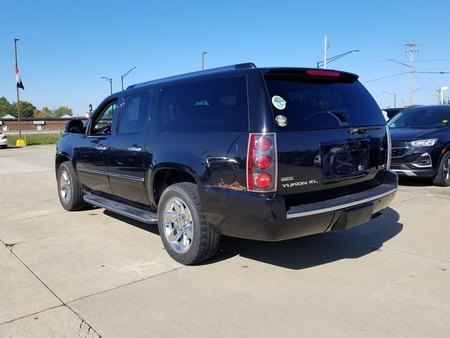 2011 GMC Yukon XL Vehicle Photo in ELYRIA, OH 44035-6349