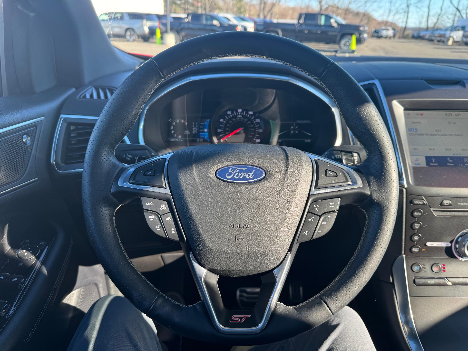 2019 Ford Edge Vehicle Photo in SOUTH PORTLAND, ME 04106-1997