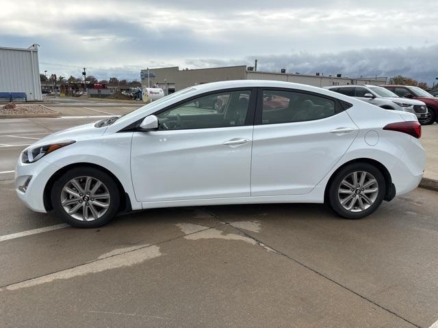 Used 2016 Hyundai Elantra SE with VIN 5NPDH4AE8GH683994 for sale in Wichita, KS