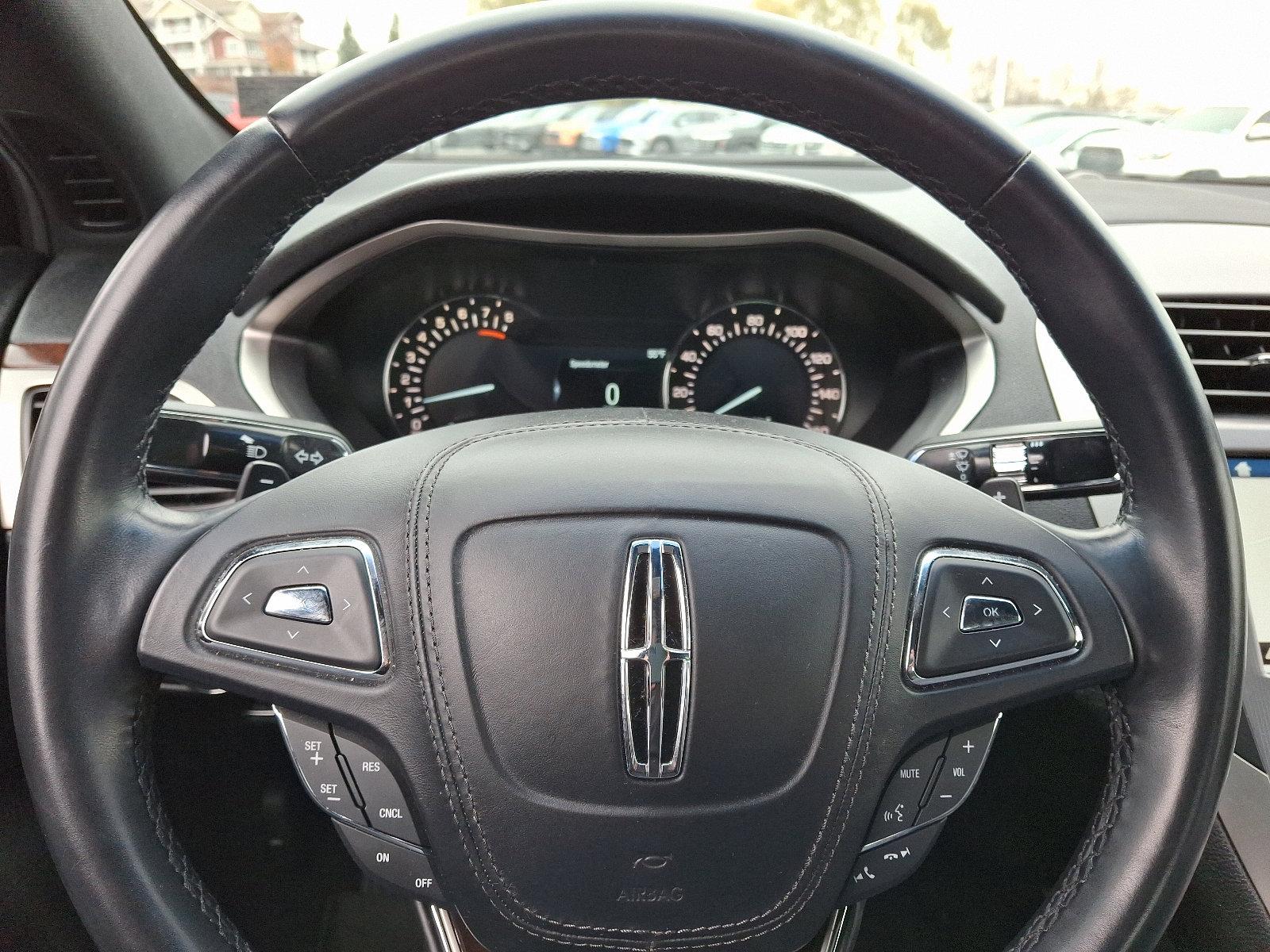 2017 Lincoln MKZ Vehicle Photo in BETHLEHEM, PA 18017-9401