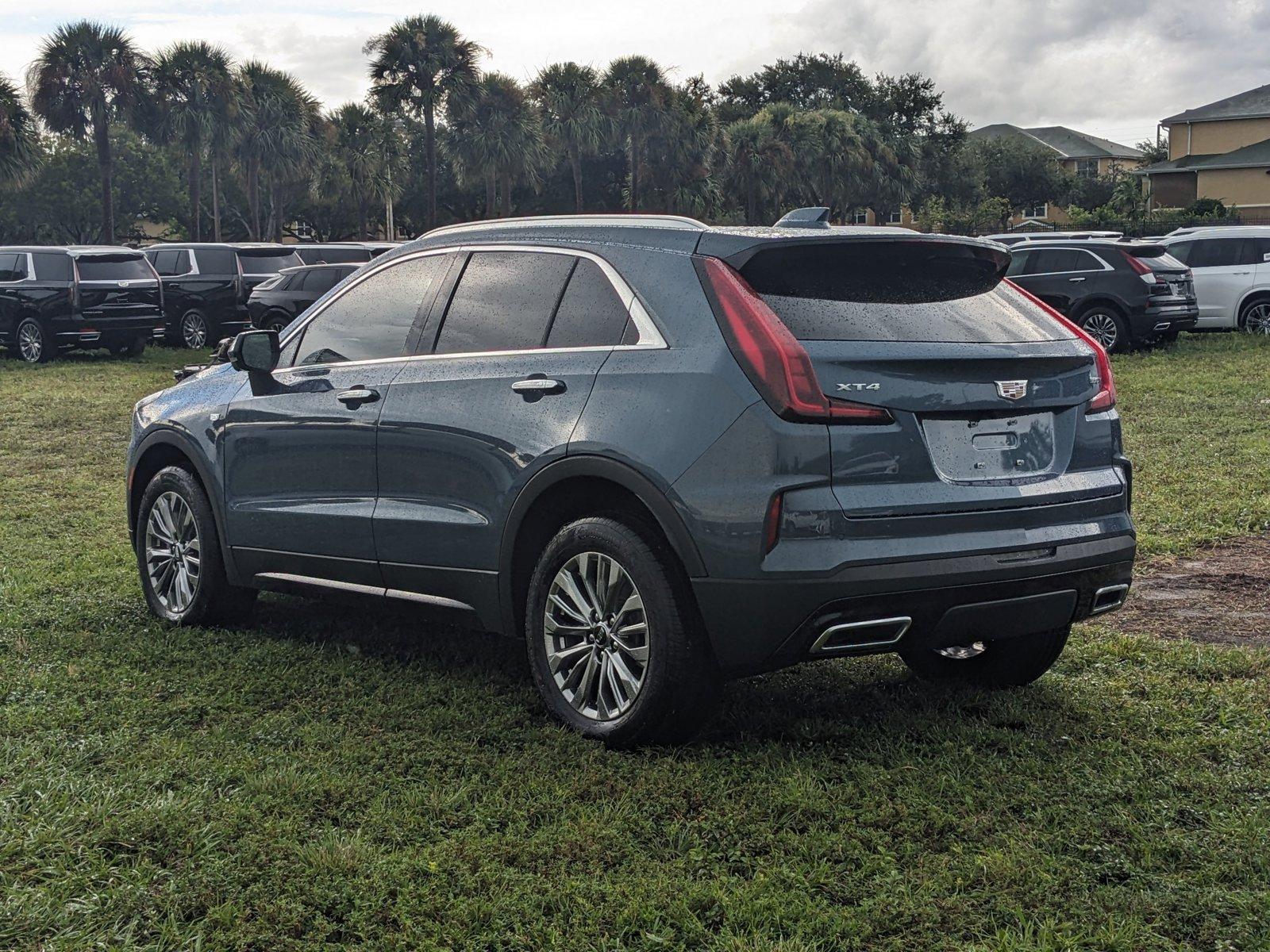 2024 Cadillac XT4 Vehicle Photo in WEST PALM BEACH, FL 33407-3296