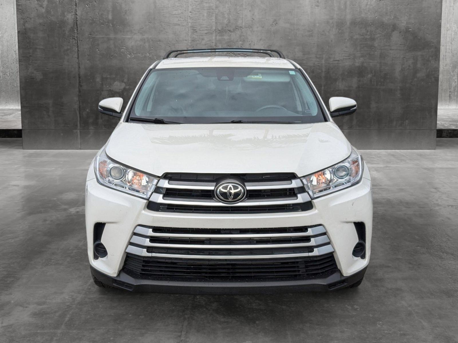 2019 Toyota Highlander Vehicle Photo in Miami, FL 33015