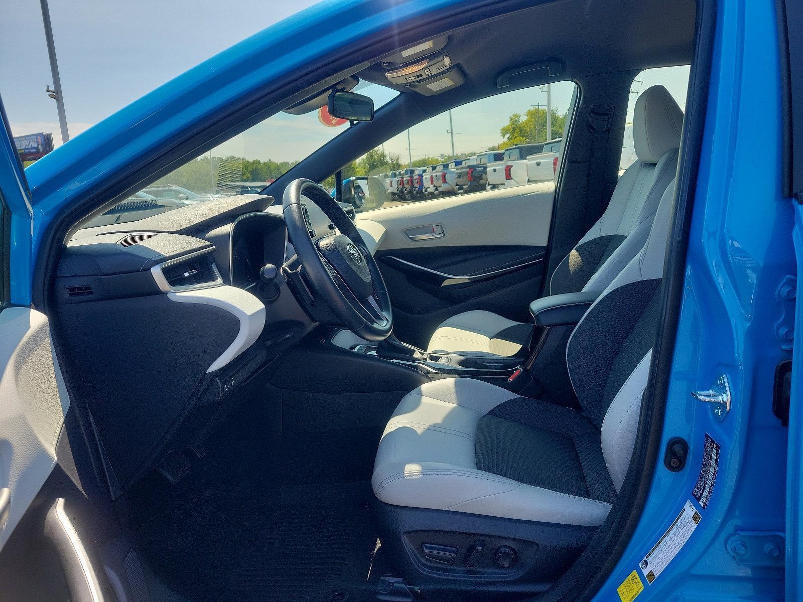 2022 Toyota Corolla Hatchback Vehicle Photo in Trevose, PA 19053