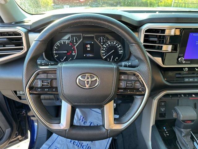 2023 Toyota Tundra 4WD Vehicle Photo in MEDINA, OH 44256-9631