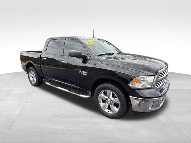 2017 Ram 1500 Vehicle Photo in MEDINA, OH 44256-9631