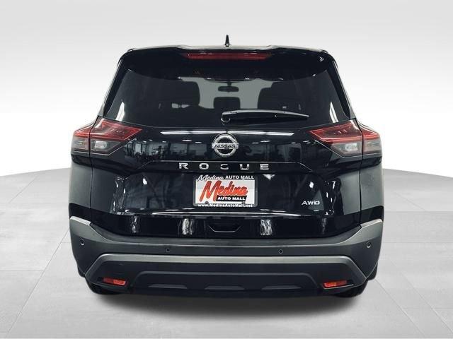 2021 Nissan Rogue Vehicle Photo in MEDINA, OH 44256-9631