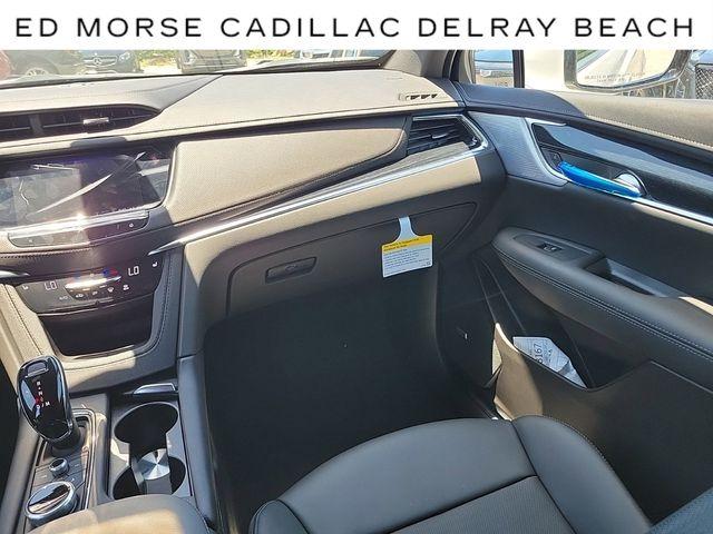 2025 Cadillac XT5 Vehicle Photo in DELRAY BEACH, FL 33483-3294