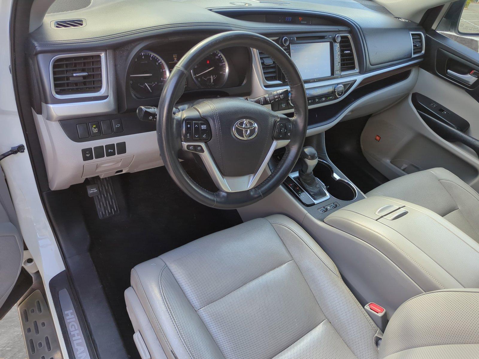 2015 Toyota Highlander Vehicle Photo in Ft. Myers, FL 33907