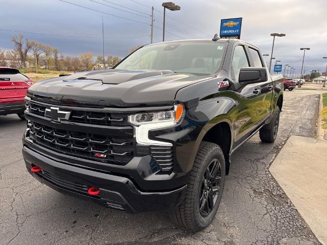 2025 Chevrolet Silverado 1500 Vehicle Photo in MANHATTAN, KS 66502-5036